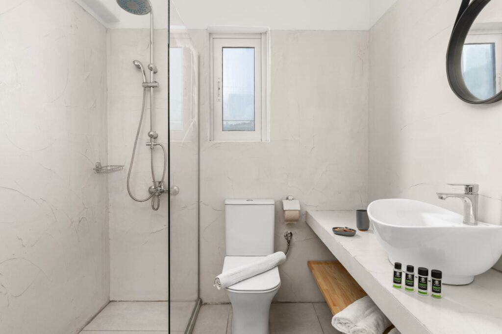 Comfort Double Room bathroom with modern fixtures and minimalist design.