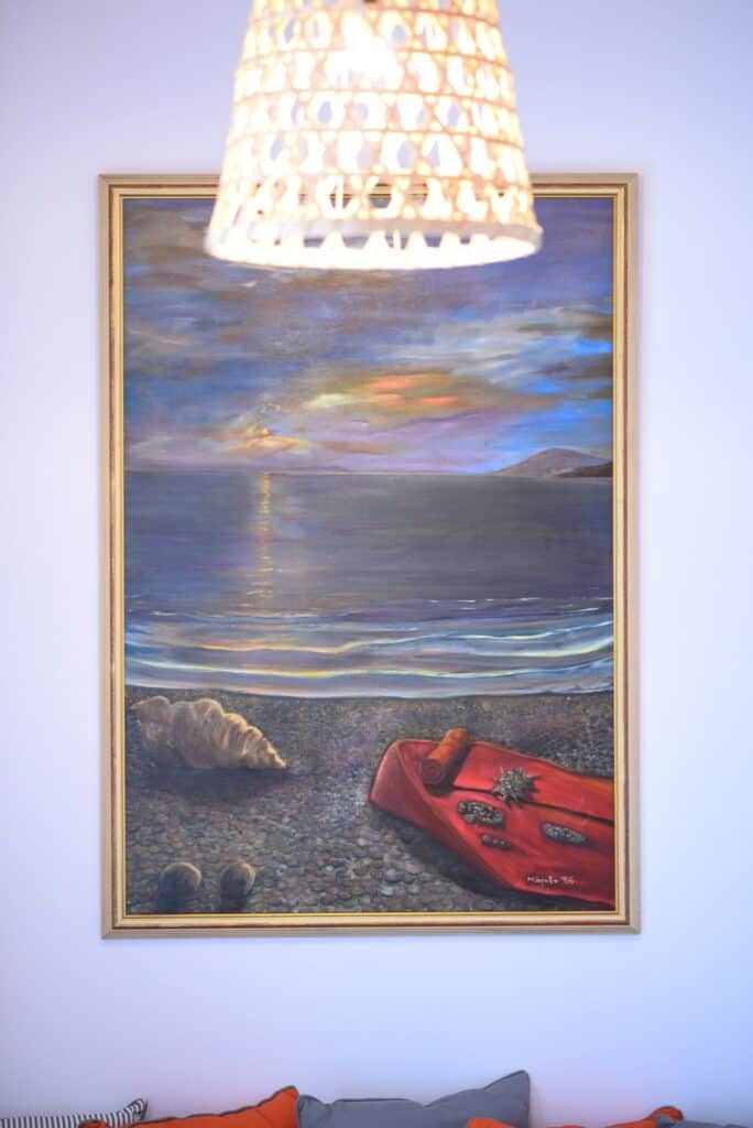 Luxury suite with private plunge pool and sea view in Cyclades. Perfect for a relaxing getaway at Mr.