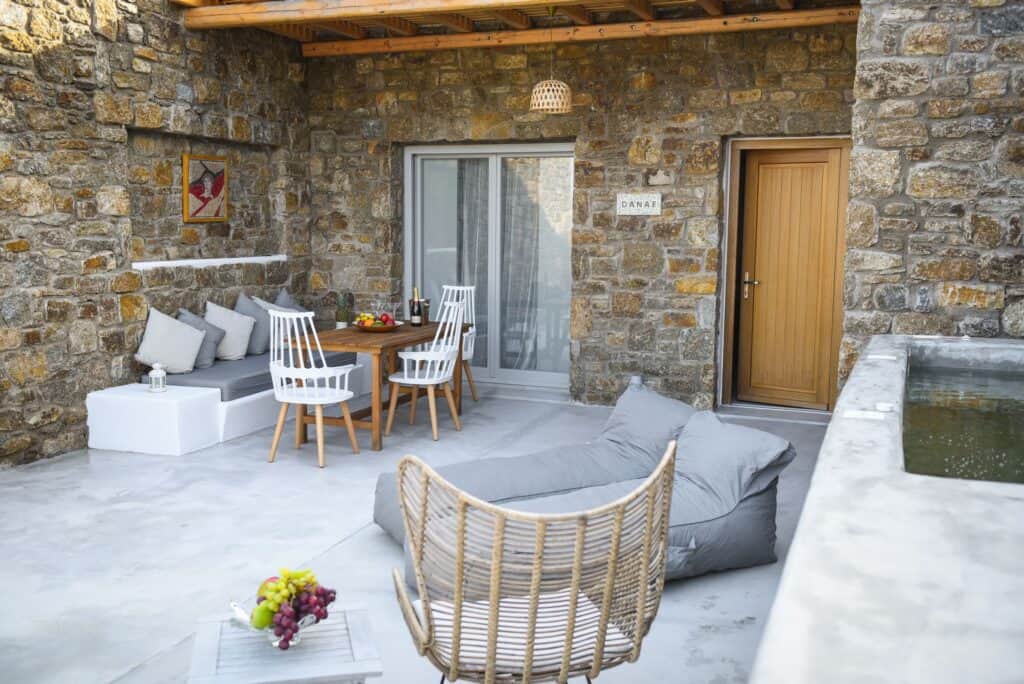 Executive Suite with private plunge pool in Cyclades, Greece. Luxurious accommodation at Mr and Mrs.