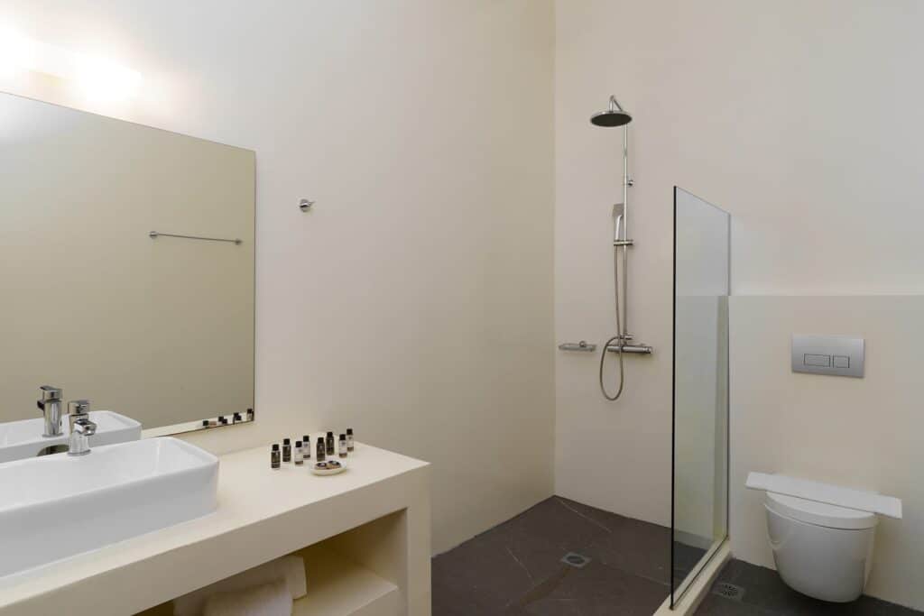 One Bedroom Suite with Garden View in Cyclades, modern hotel accommodation.
