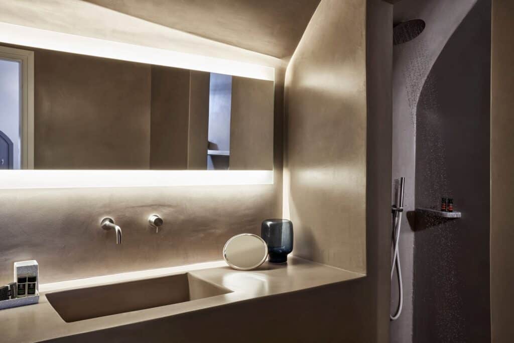 Junior Cave Jetted Tub Suite with Sea View in Cyclades, Greece.