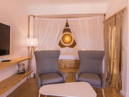 Provatas Suite with Outdoor Jacuzzi Sea View.