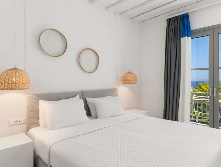 Superior Double Room with Sea View - Mr and Mrs White Hotels Cyclades.