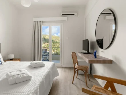 Superior Double Room with Sea View, Mr and Mrs White Hotels Cyclades, bright and airy with balcony o.
